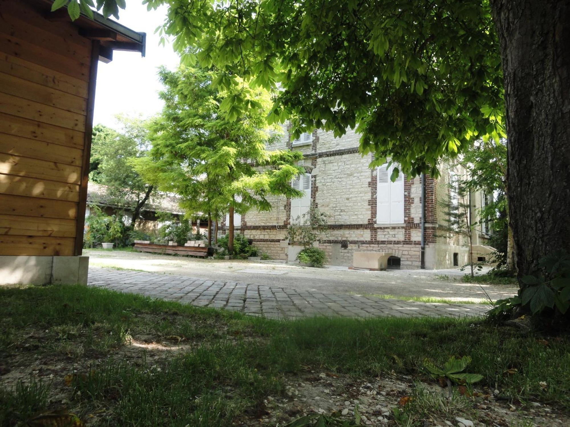 Bed and Breakfast Au Fil De Troyes Sainte-Savine Экстерьер фото